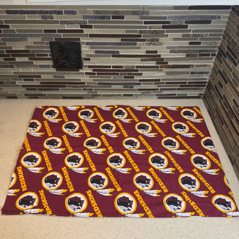 Vintage Washington Redskins NFL Standard Pillowcase Burgundy Gold Original Logo